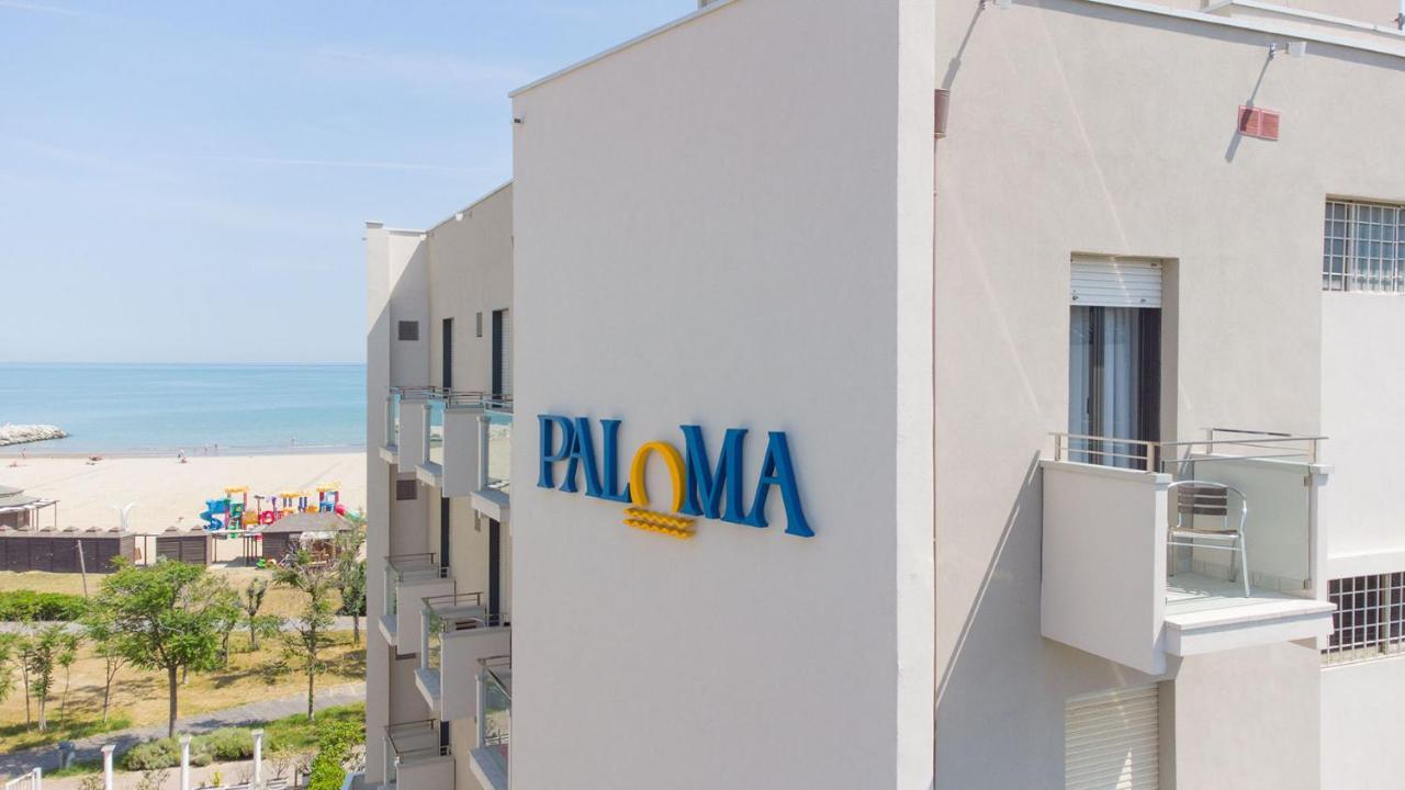 Hotel Paloma Beach Front Chiringuitos Time Rimini Exterior photo