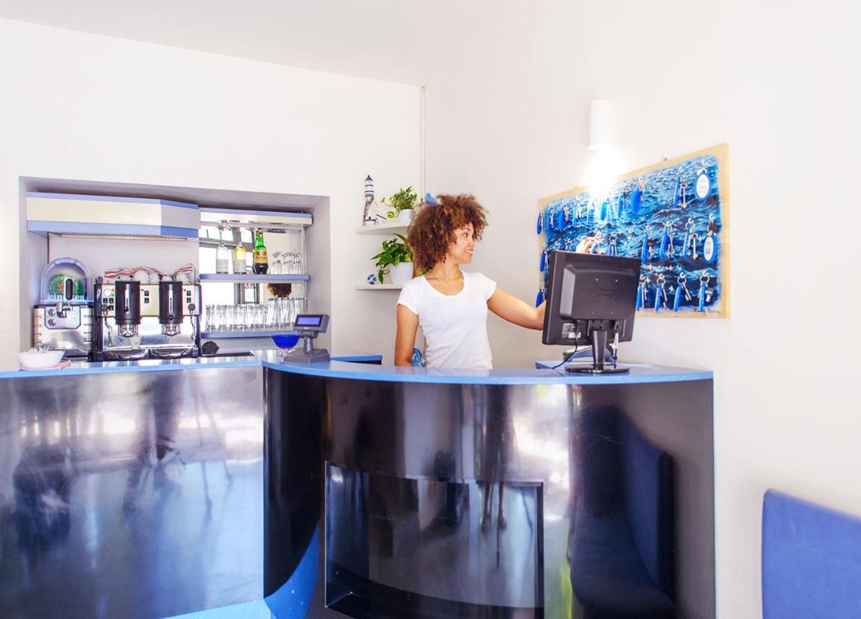 Hotel Paloma Beach Front Chiringuitos Time Rimini Exterior photo