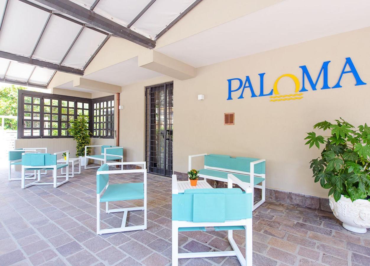 Hotel Paloma Beach Front Chiringuitos Time Rimini Exterior photo